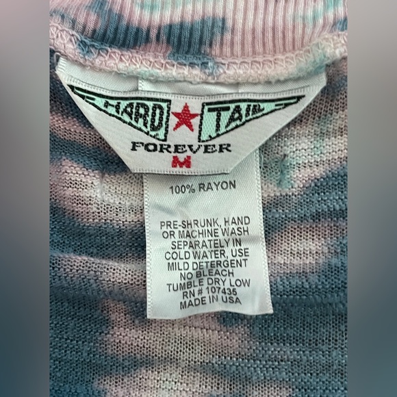 Hard Tail light weight tie dye top size Medium - Picture 5 of 5